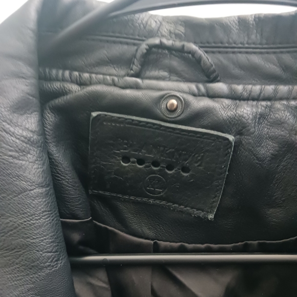 Women's Black Leather Jacket - Picture 3 of 10